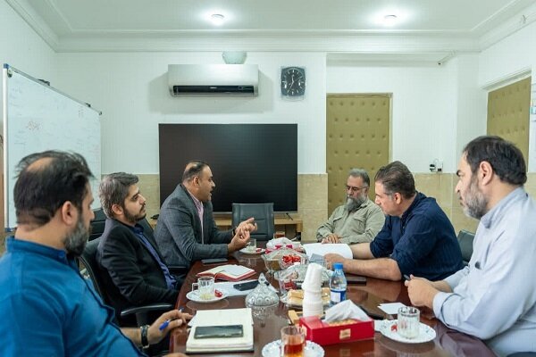 ظرفیت جهاددانشگاهی و حوزه هنری قم در برپایی جشنواره بین‌المللی مهدویت بررسی شد