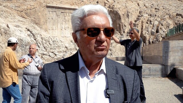 تخت جمشید را که به هر پیمانکاری نمیتوان سپرد!