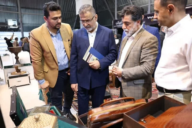 میراث فرهنگی فارس در نمایشگاه‌های بین‌المللی بیشتر معرفی شود