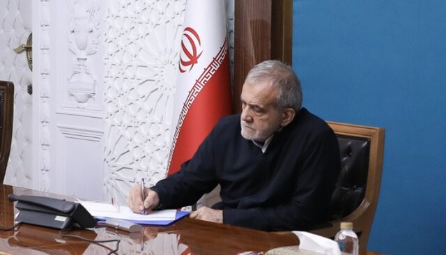 تسلیت رئیس جمهور در پی درگذشت محمود روحانی