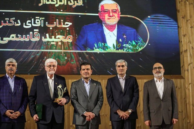 اولین دوره جایزه ملی با معرفی برترین‌ها به کار خود پایان داد