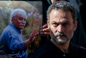 حسین یاری در مراسم تشییع پیکر «محمد کاسبی»
