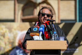 تحویل «رضا پهلوی» را در شروط پایان جنگ بگنجانید