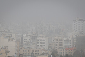 مشهد در محاصره گرد و غبار