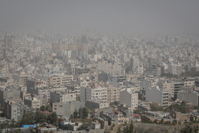 مشهد در محاصره گرد و غبار