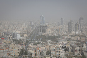 مشهد در محاصره گرد و غبار