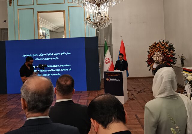 تاکید سفیر ارمنستان بر اهمیت روابط تهران - ایروان
