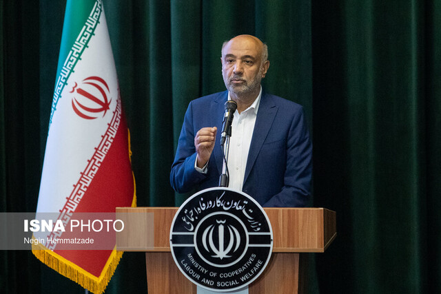 ارائه خدمات سلامتمحور به بازنشستگان با هزینه پایین/ اجرای طرح «سلامت اجتماعی» در محلات از اواسط آذر ارائه خدمات سلامتمحور به بازنشستگان با هزینه پایین/ اجرای طرح «سلامت اجتماعی» در محلات از اواسط آذر