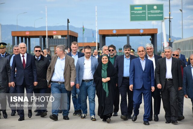 سفر زمینی وزیر راه ایران و معاون نخست‌وزیران روسیه و آذربایجان از باکو به آستارا