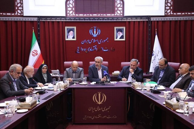 برنامههای جدید فرمانده اقتصاد برای رسیدن به رشد اقتصادی ۸ درصد