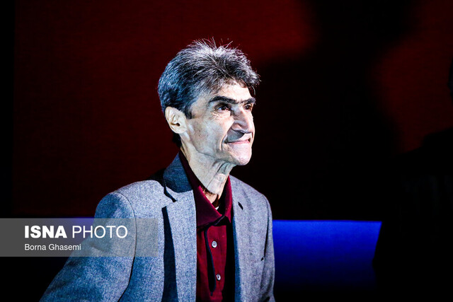 ناصر تقوایی: باقی میمانم !