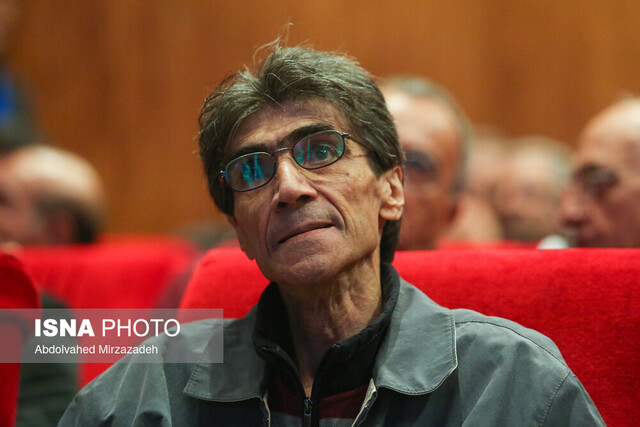 ناصر تقوایی: باقی میمانم !