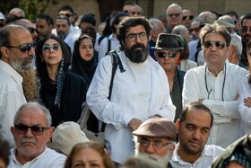 مجید برزگر در مراسم تشییع پیکر ناصر تقوایی در خانه سینما