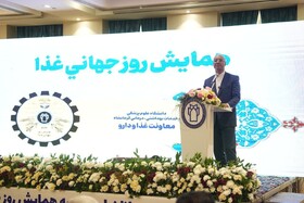 سلامت غذا را باید از مزرعه آغاز کنیم