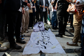 مراسم تشییع پیکر ناصر تقوایی در امامزاده طاهر کرج