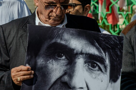 مراسم تشییع پیکر ناصر تقوایی در امامزاده طاهر کرج