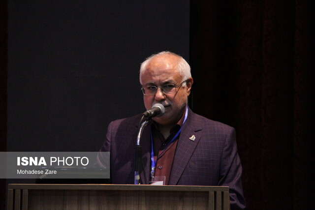 دانشگاه راهحل مشکلات است