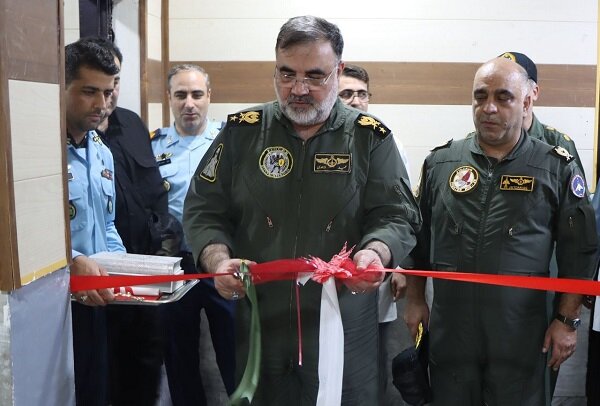 بازدید فرمانده نیروی هوایی ارتش از پایگاه هوایی شهید عبدالکریمی بندرعباس بازدید فرمانده نیروی هوایی ارتش از پایگاه هوایی شهید عبدالکریمی بندرعباس