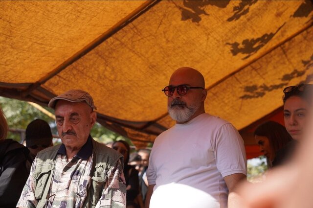 قطعه هنرمندان صیح امروز هنرمندی دیگر را در آغوش کشید