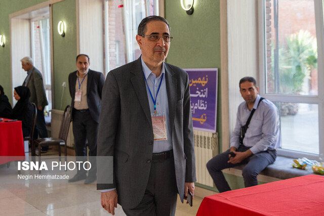 کاهش مصرف لبنیات در کشور/ فقدان نانوایی نان کامل در پایتخت