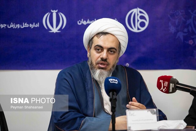 ازدواج دانشجویی؛ شاه‌کلید رفع نابسامانی‌های فرهنگی دانشگاه‌ها
