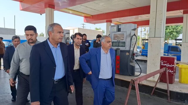 بازداشت ۲ جایگاه‌دار متخلف در عنبرآباد / ۲۹ بار سوخت‌گیری یک خودرو در یک روز