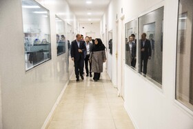 حضور فرزانه انصاری، ریاست سازمان ملی استاندارد در شرکت تولیدات محصولات لبنی