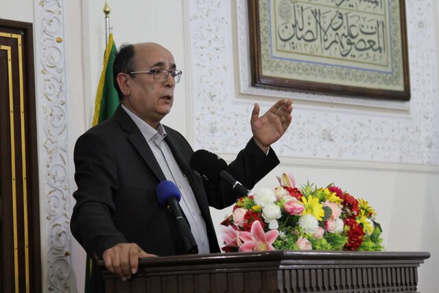 در بزرگداشت محمدجعفر یاحقی چه گذشت؟