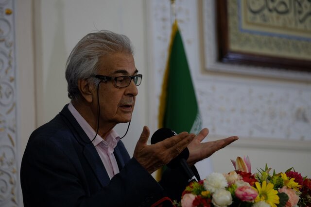 در بزرگداشت محمدجعفر یاحقی چه گذشت؟