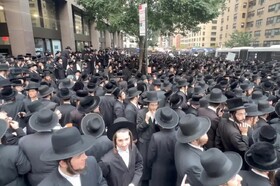 تظاهرات هزاران نفری یهودیان افراطی در نیویورک درباره سربازی اجباری