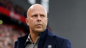 اسلوت: مربیگری هر روزش یک چالش است/ باخت ما به خاطر داوری نبود