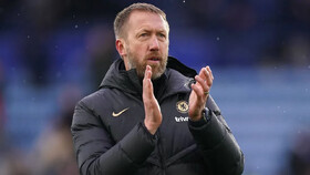 اخراجی چکش‌ها روی نیمکت وایکینگ‌ها