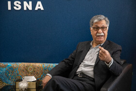 روزنامه‌نگاری همیشه «موی دماغ» سیاست بوده است/مرجعیت رسانه در «آزمون‌ها» شکل می‌گیرد