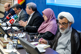 عبدالحسین خسروپناه دبیر شورای عالی انقلاب فرهنگی در جشن ملی همدلی اهدای ۳۵۰۰ سری جهیزیه و رونمایی از مرکز رصد و کنترل عملیات اورژانس اجتماعی