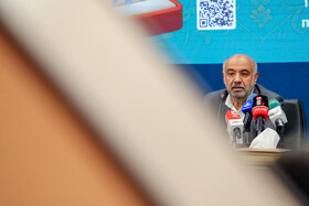 احمد میدری، وزیر کار در جشن ملی همدلی اهدای ۳۵۰۰ سری جهیزیه و رونمایی از مرکز رصد و کنترل عملیات اورژانس اجتماعی