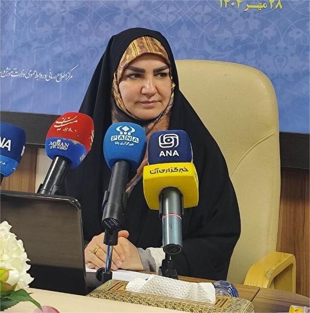 تدوین سه سند راهبردی در حوزه زنان و خانواده؛ پوشش زنان فرهنگی و دختران دانش‌آموز