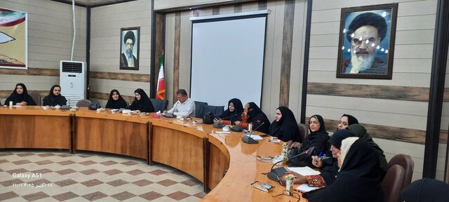 مشارکت زنان در امور اجتماعی و فرهنگی باعث تقویت جامعه سنتی می‌شود