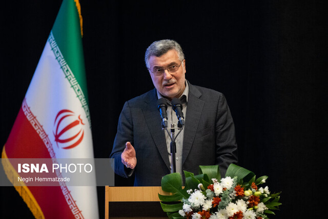 رفت‌وآمدهای علمی باید با درایت دولت بهبود یابد