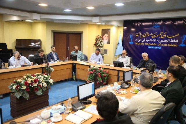 بحث درباره استفاده بیشتر رادیو از موسیقی