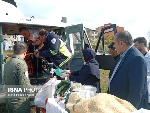 انتقال فوری ۲ مصدوم حادثه انفجار هتل اسپیناس آستارا به رشت با بالگرد