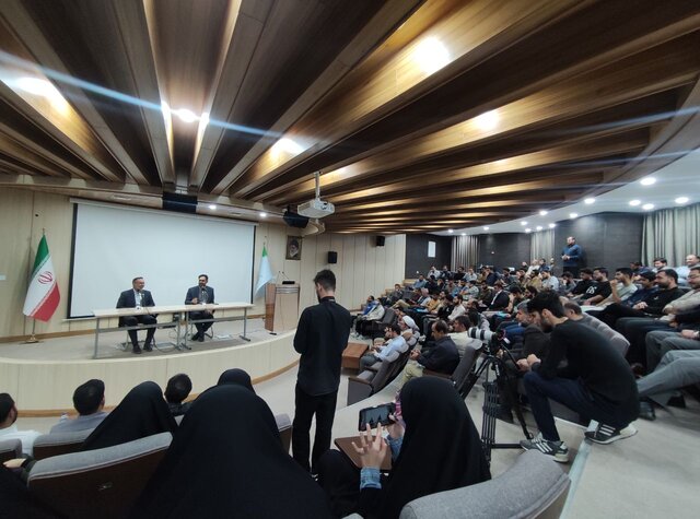 وزارت خارجه تکلیف برجام را مشخص کند/ دانشگاهها موتور مطالبهگری کشور باشند