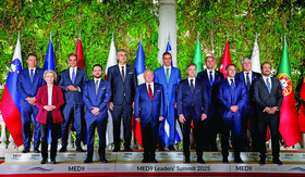 ۹ کشور اتحادیه اروپا «آزادسازی فوری» کمک‌ها به غزه را خواستار شدند