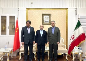 تاکید استاندار کرمان بر گسترش همکاریهای اقتصادی با چین در دیدار با سرکنسول ایران در شانگهای