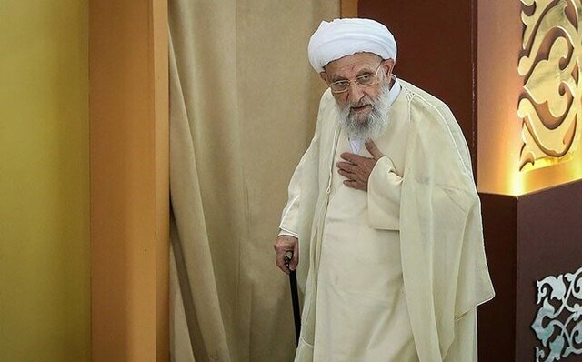 سیاستمداری که راه میانه را برگزید
