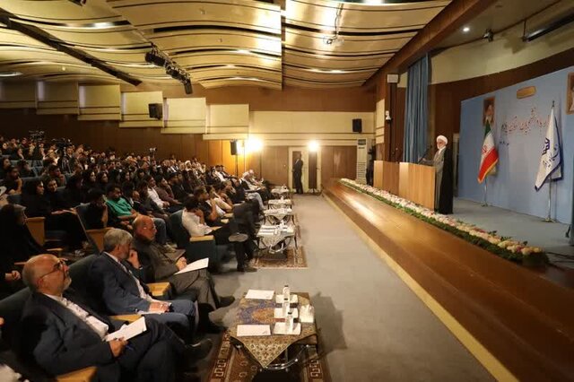 میخواهیم عدالت را در مقام عمل ببینیم