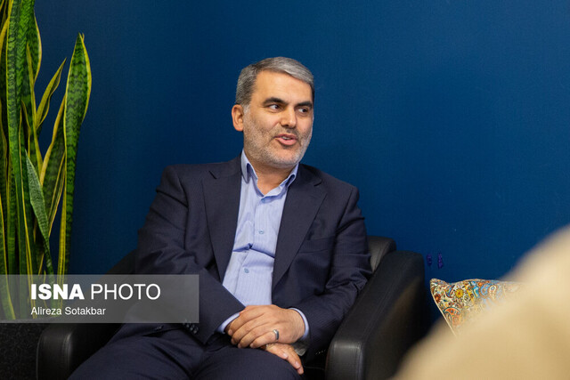 زنگنه: پزشکیان رگ خواب مجلس را می‌داند / پرونده‌های باز زیادی داریم / می‌ترسیم به موضوع بنزین و نان نزدیک شویم 4