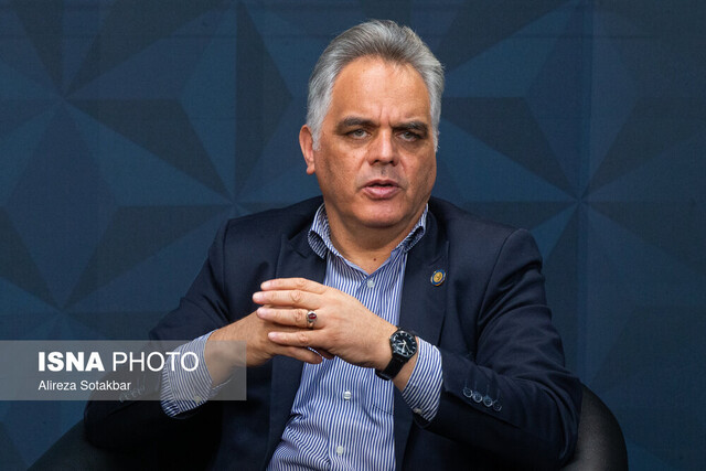 درآمد پایین و فشار کاری بالا؛ ۲ چالش جدی پرستاران / ۸۰ ساعت اضافه‌کار اجباری در هر ماه