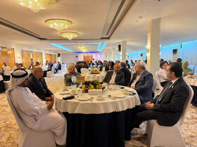 تاکید سفیر ایران بر لزوم حمایت از صادرکنندگان برای بهبود تراز تجاری با امارات