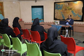 موزه برای کودک کار، بیمار، دو رگه و اتباع خارجی می‌تواند قابل استفاده باشد