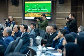  نشست‌ رئیس جمهور با فرهیختگان و فعالان فرهنگی آذربایجان غربی